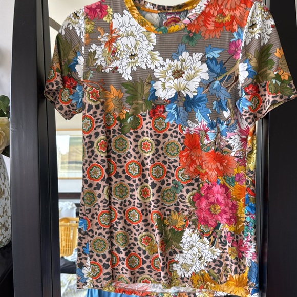 Johnny Was Leopard Floral Tee - Picture 2 of 7